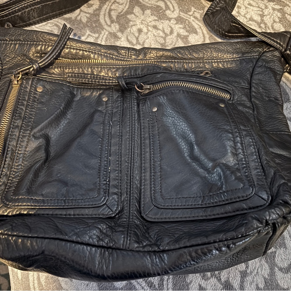 Ladies pocketbook or small tote
